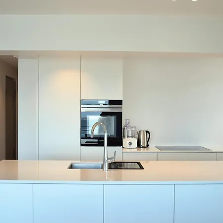 Golf 0301 With Modern Kitchen By The Sea דירה *